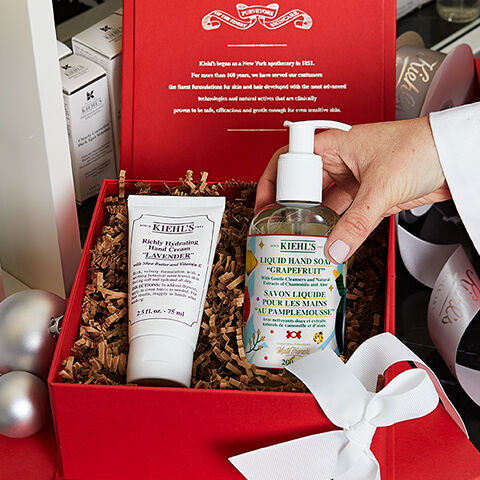 Holiday Gift Guide | Limited Edition Skincare Sets | Kiehl's