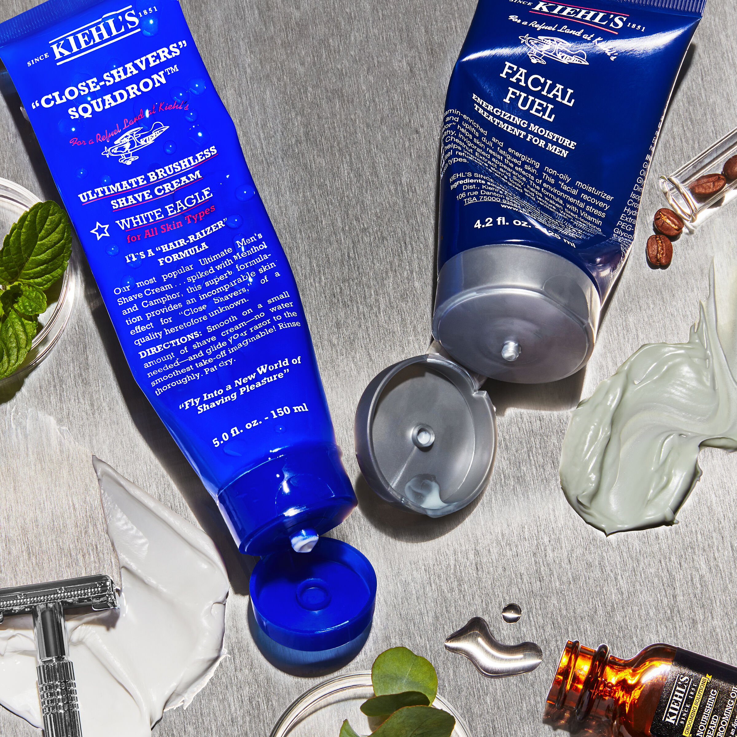 フェイスクリーム Ultimate Bestsellers Facial Fuel for Men, Energizing and Vitamin-Rich Moisture
