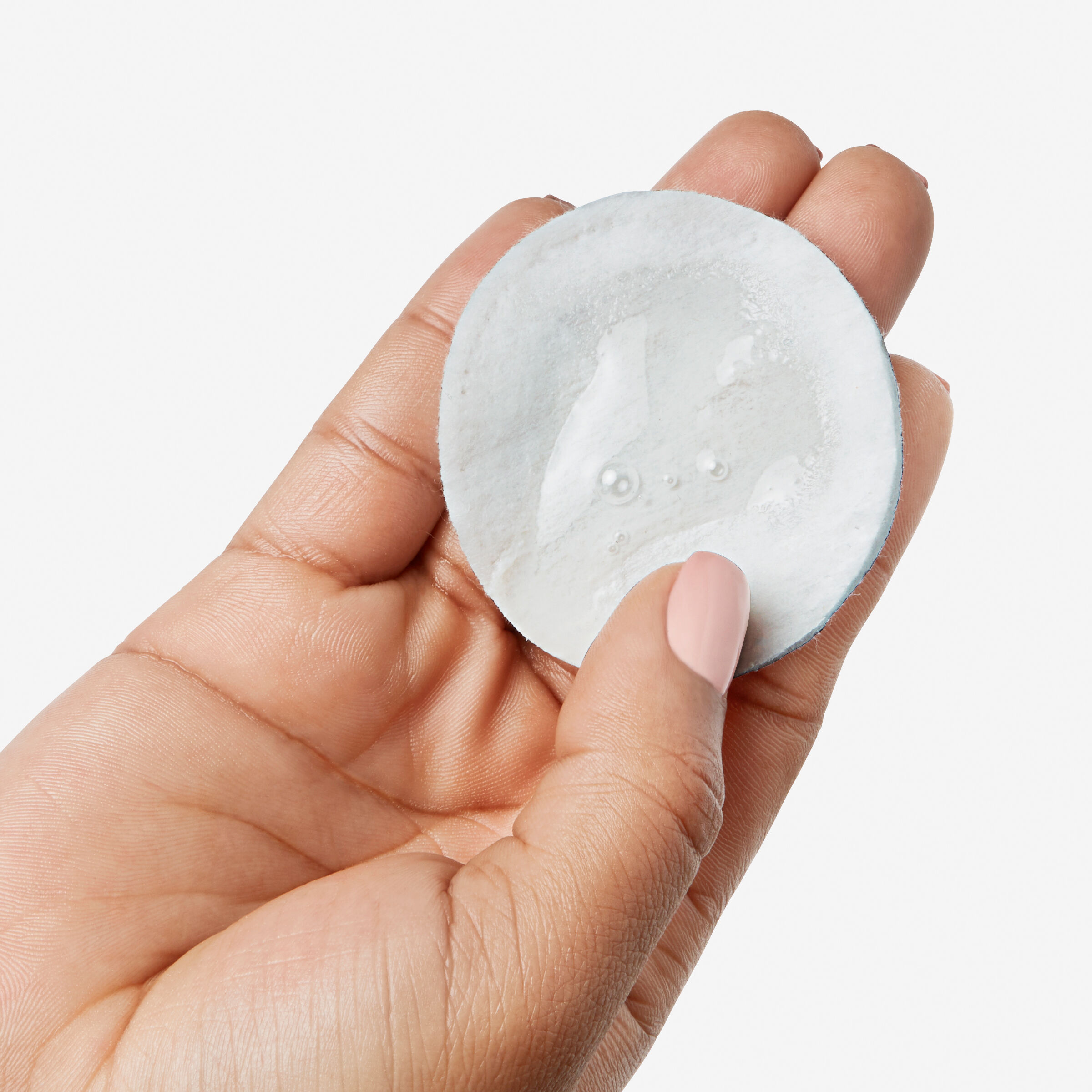 Tonique astringent a l'argile